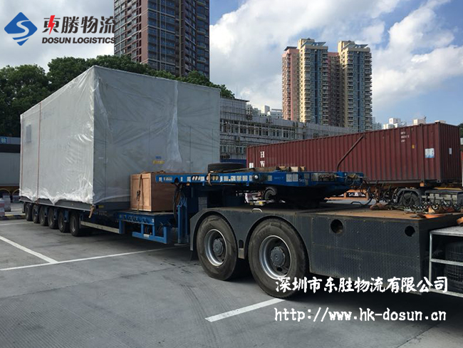 深圳到香港運輸，大件運輸或者危險品運輸，辛苦了，司機大哥！深圳到香港物流,香港深圳貨運運輸,深圳香港進出口,深港物流專線,中港物流,東勝物流集團-深圳市東勝物流有限公司