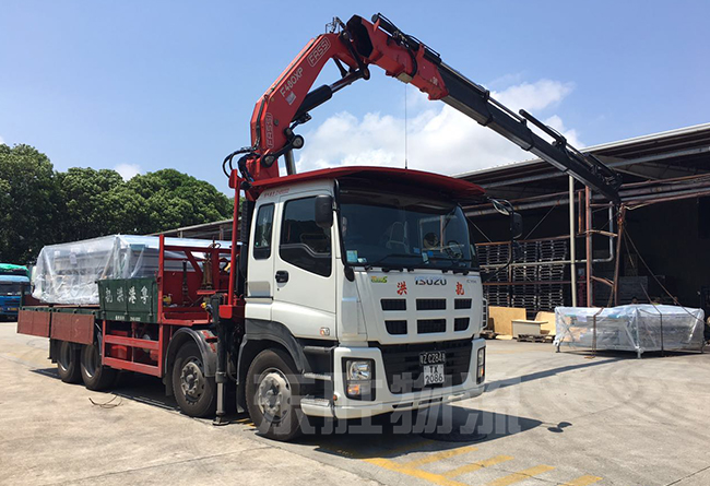 中港吊機車,香港吊機車,中港吊臂車,香港吊機車運輸