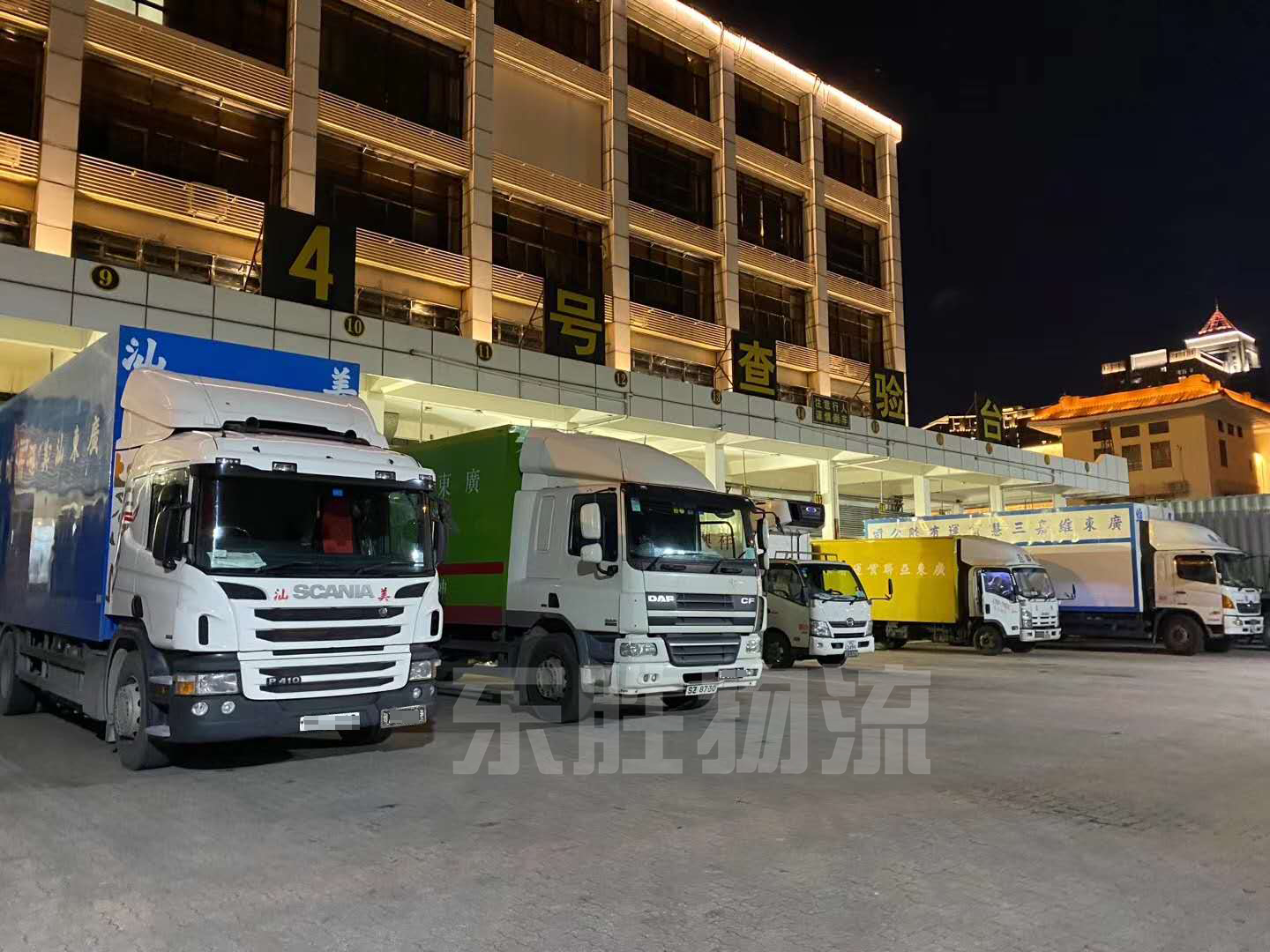 清遠發貨到香港，清遠到香港貨運公司，深圳東勝物流中港車隊運輸圖