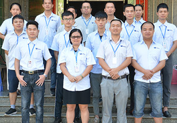 藍(lán)盾機(jī)電十分注重技術(shù)團(tuán)隊(duì) 藍(lán)盾機(jī)電十分注重技術(shù)團(tuán)隊(duì)