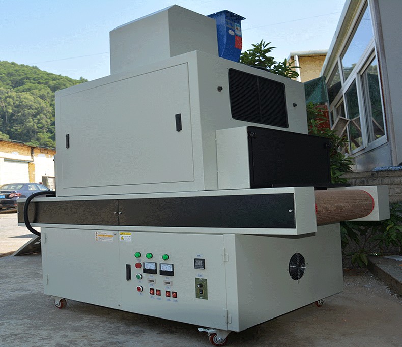 KT板應用uv固化機.jpg KT板應用uv固化機.jpg