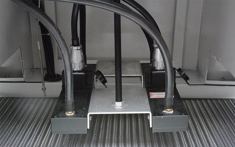 膠水印刷LED UV機(jī).jpg 膠水印刷LED UV機(jī).jpg