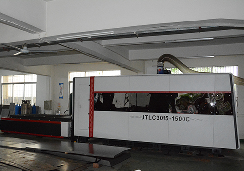 藍(lán)盾機(jī)電鈑金部-激光切割機(jī)